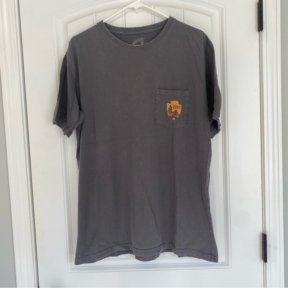 Mountain Khakis Men’s Grey Short Sleeve Tee Size Large - Picture 1 of 5